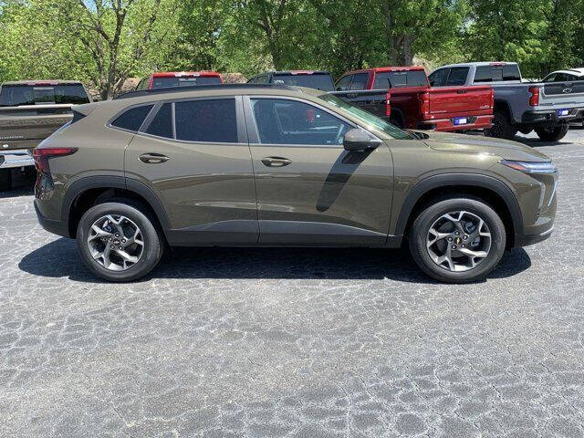 2024 Chevrolet Trax LT