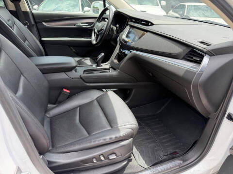 2018 Cadillac XT5 Luxury