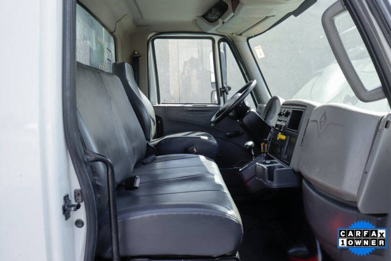 2019 International DuraStar 4300