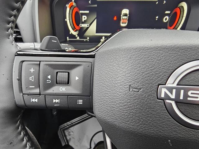 2025 Nissan Rogue SL