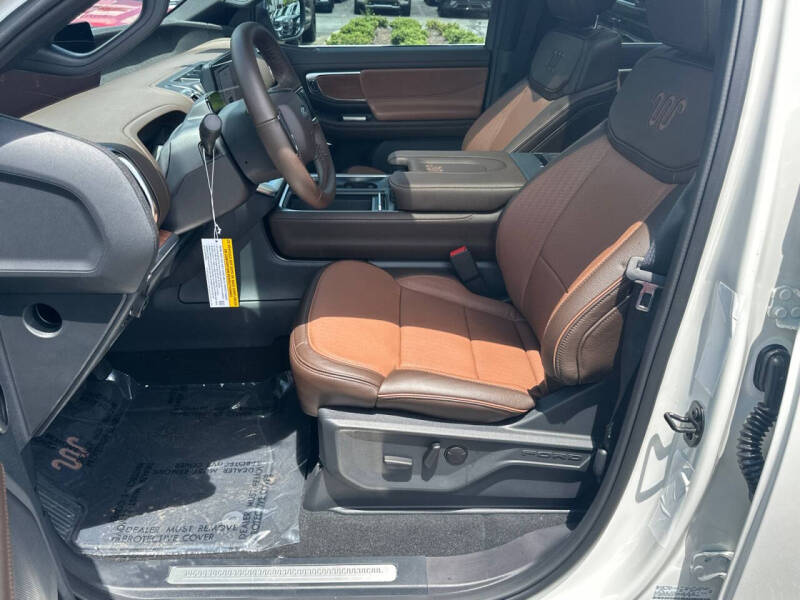 2026 Ford Expedition MAX King Ranch