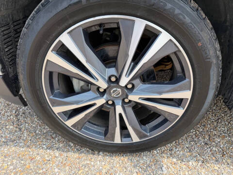 2020 Nissan Pathfinder Platinum
