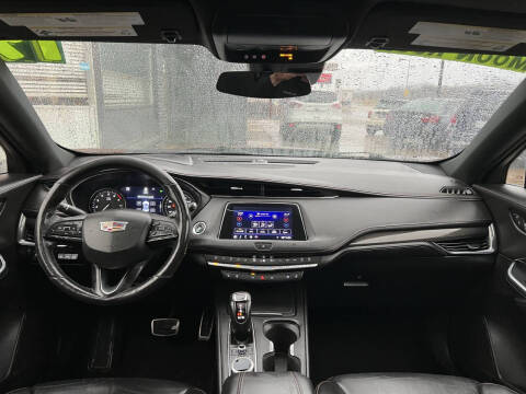 2019 Cadillac XT4 Sport