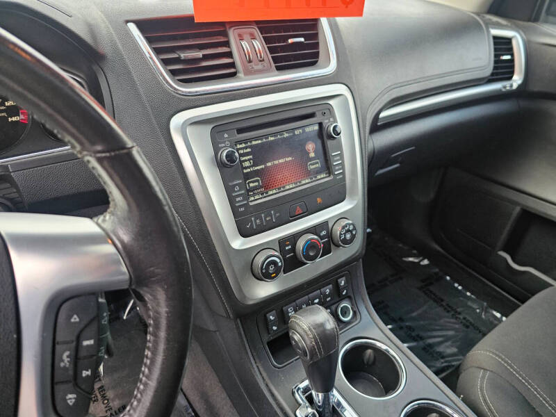 2016 GMC Acadia SLE-2