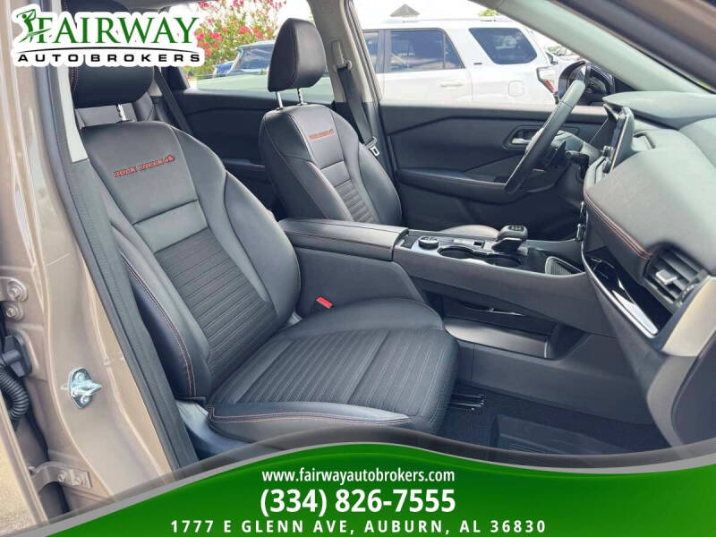 2025 Nissan Rogue Rock Creek