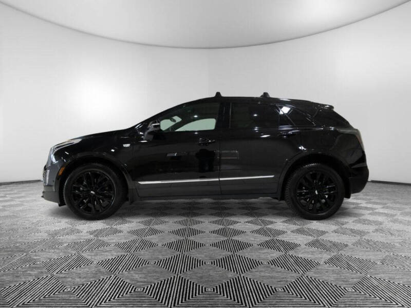 Used 2021 Cadillac XT5 Sport with VIN 1GYKNGRS3MZ154642 for sale in North Olmsted, OH