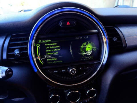 2017 MINI Hardtop 2 Door Cooper