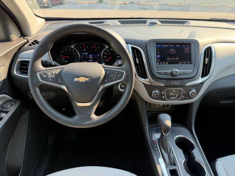 2023 Chevrolet Equinox LS
