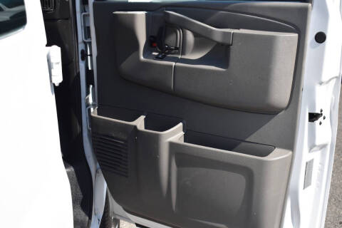 2016 Chevrolet Express 2500