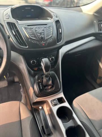 2015 Ford Escape SE