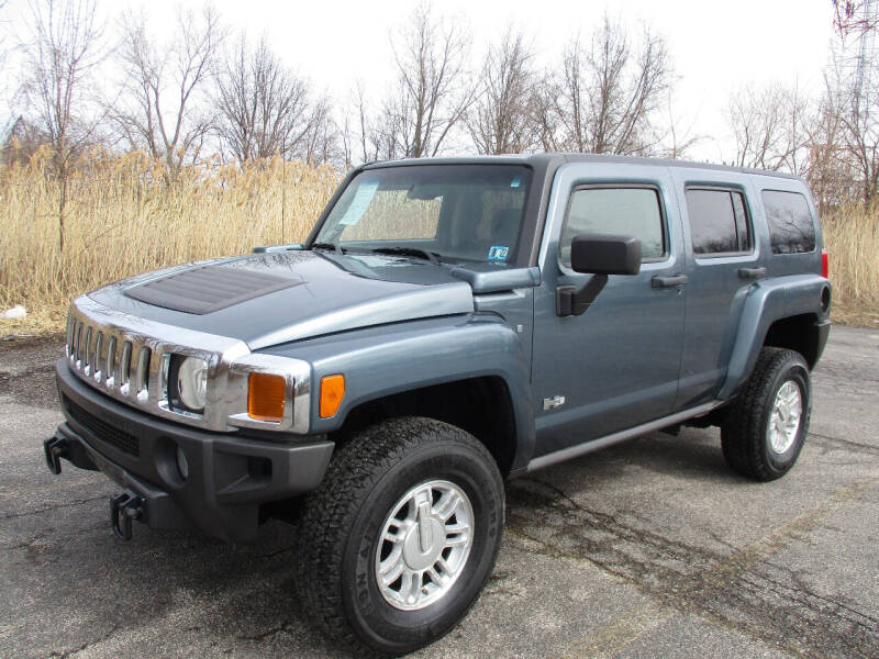 2006 HUMMER H3 for sale at Action Auto Wholesale - 30521 Euclid Ave. in Willowick OH