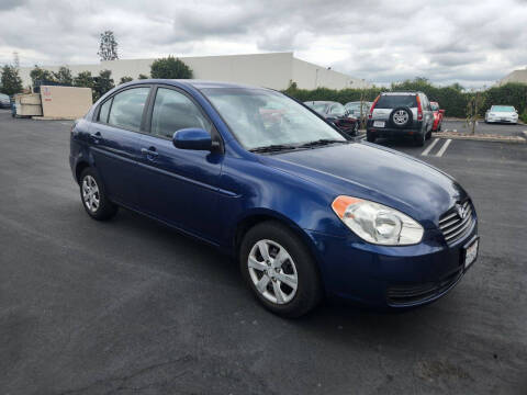 2011 Hyundai Accent GLS