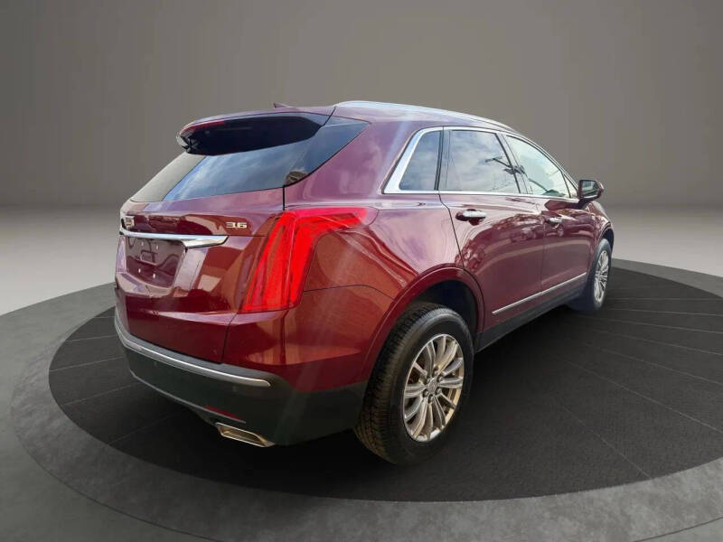 2017 Cadillac XT5 Luxury