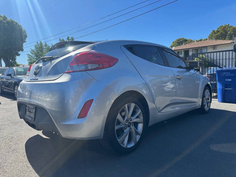 2017 Hyundai Veloster Value Edition
