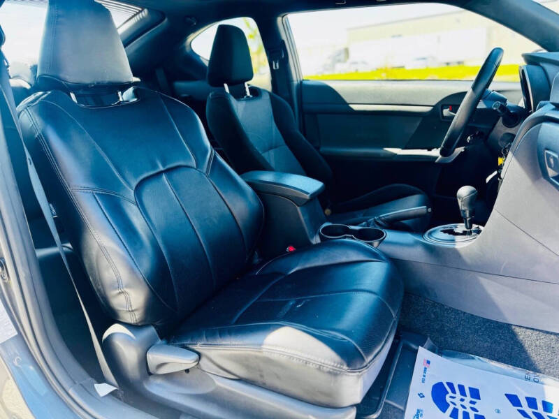 2011 Scion tC