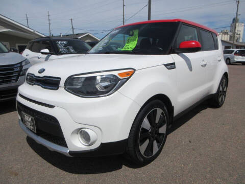 2017 Kia Soul +