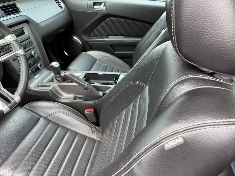 2010 Ford Mustang GT Premium