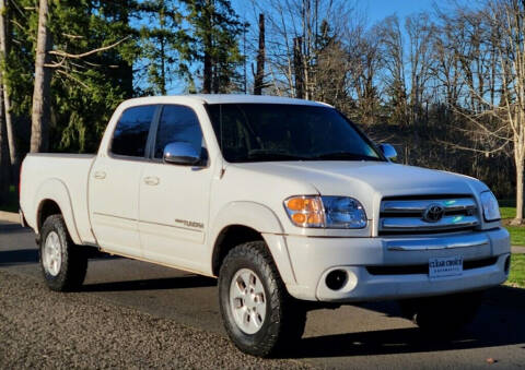 2004 Toyota Tundra for sale at CLEAR CHOICE AUTOMOTIVE in Milwaukie OR