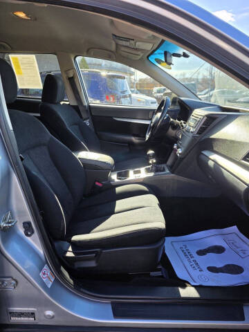 2013 Subaru Outback 2.5i Premium