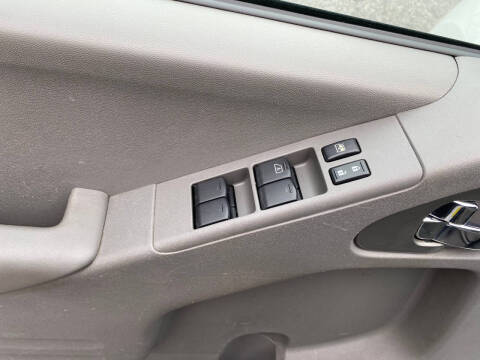 2016 Nissan Frontier SV