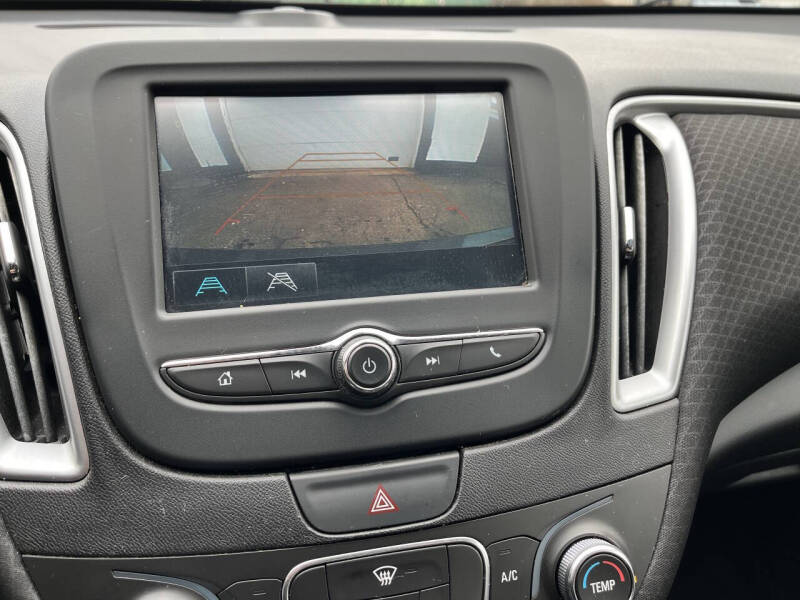 2018 Chevrolet Malibu LS