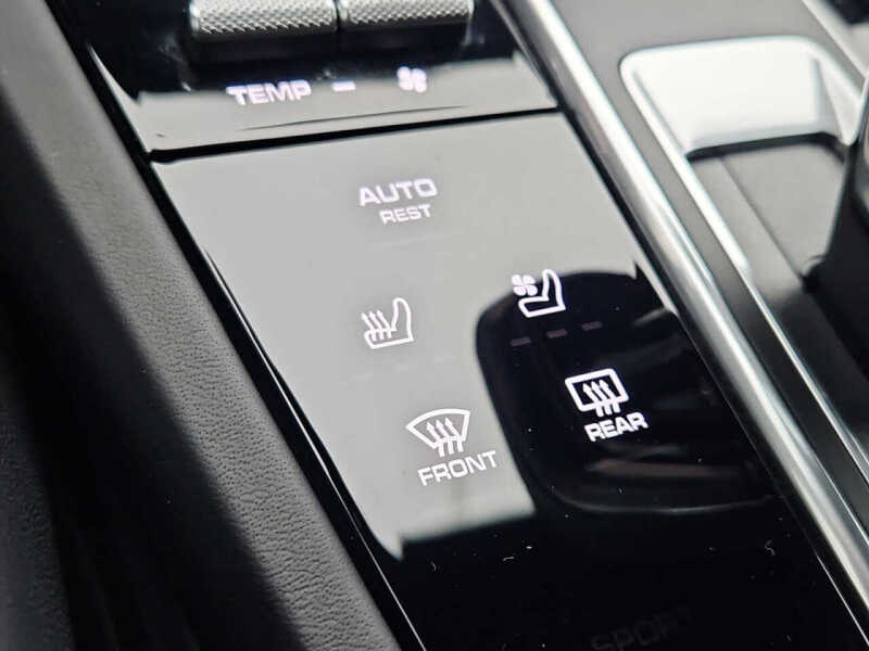 2023 Porsche Cayenne S