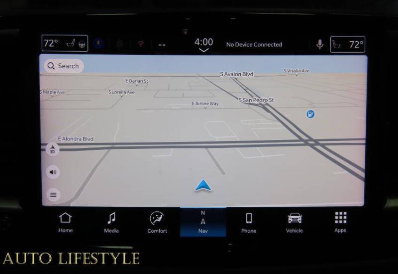 2024 Chrysler Pacifica Plug-In Hybrid S Appearance