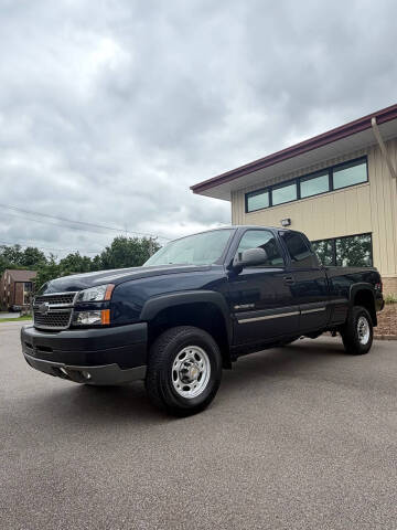2005 Chevrolet Silverado 2500HD LS