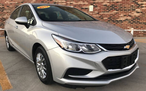 2017 Chevrolet Cruze for sale at Tiger Auto Sales in Guymon OK