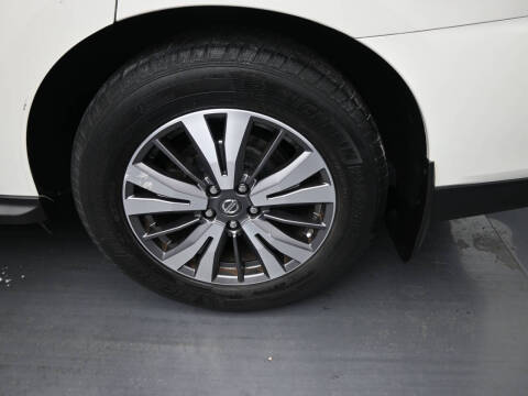 2017 Nissan Pathfinder