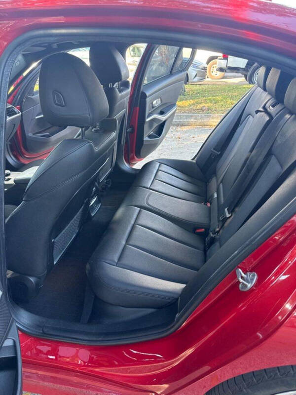 2021 BMW 3 Series 330i