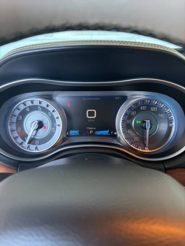 2015 Chrysler 300 C Platinum