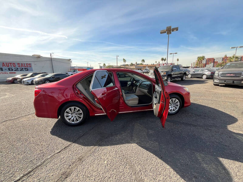 2012 Toyota Camry LE