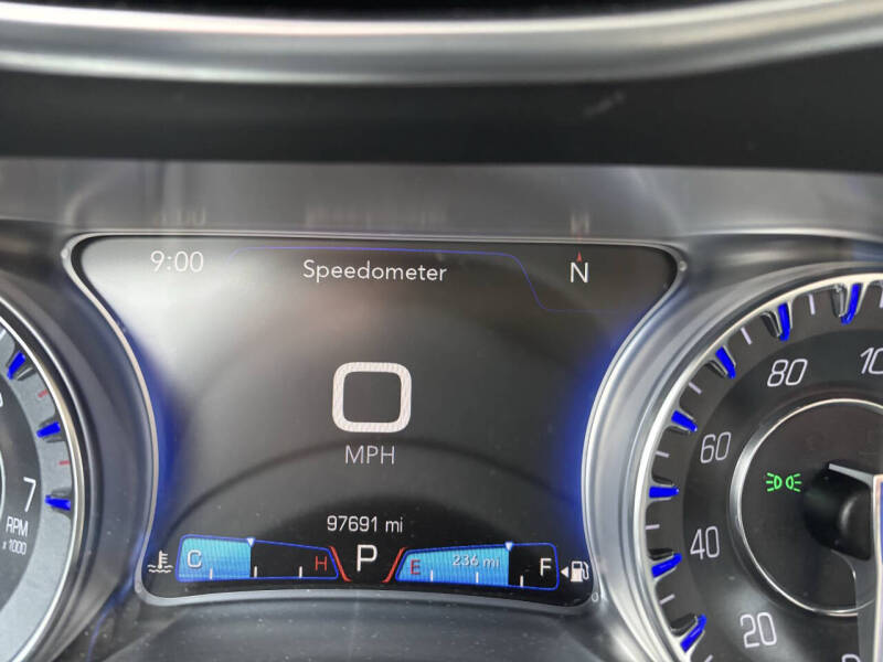 2015 Chrysler 300 Limited