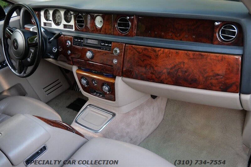 2004 Rolls-Royce Phantom