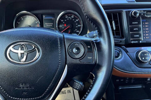 2016 Toyota RAV4 SE