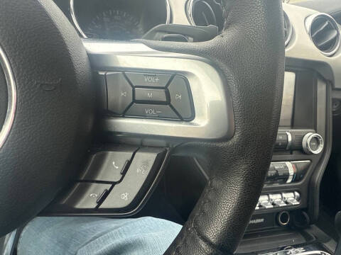 2017 Ford Mustang EcoBoost Premium