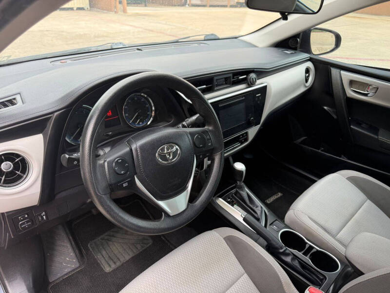 2017 Toyota Corolla LE