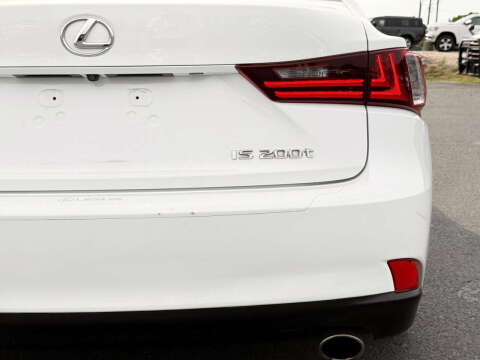 2016 Lexus IS 200t