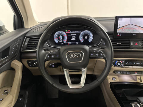 2022 Audi Q5 quattro Premium Plus 40 TFSI