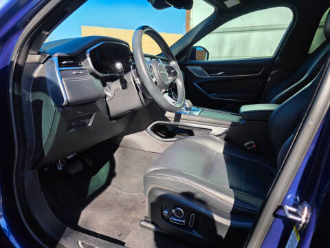 2021 Jaguar F-PACE P400 R-Dynamic S