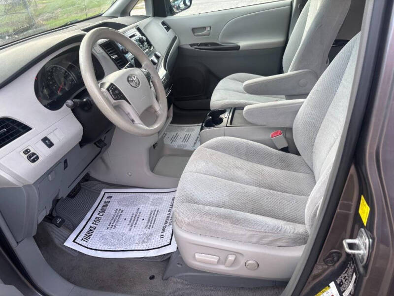 2011 Toyota Sienna