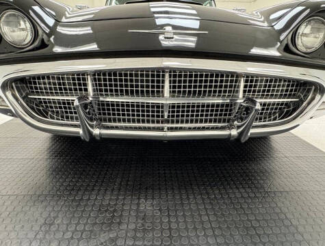 1960 Ford Thunderbird
