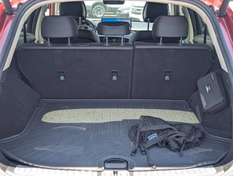 2023 Genesis GV70 2.5T Standard