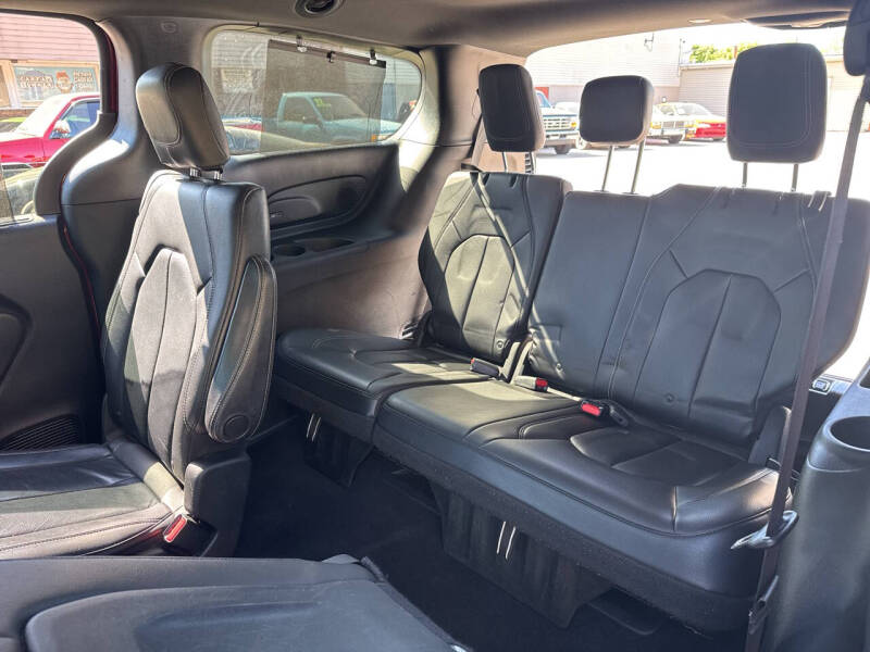 2019 Chrysler Pacifica Touring L Plus
