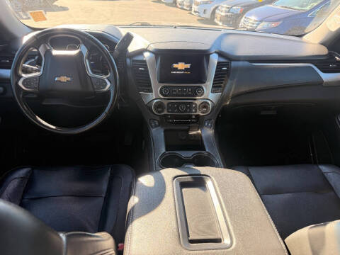 2019 Chevrolet Suburban LT