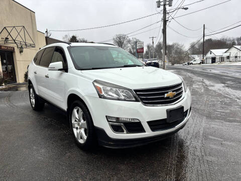 2017 Chevrolet Traverse LT