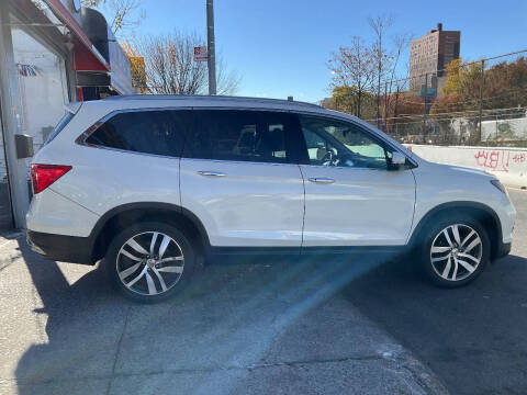 2017 Honda Pilot Elite