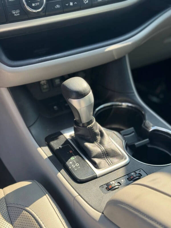 2017 Toyota Highlander