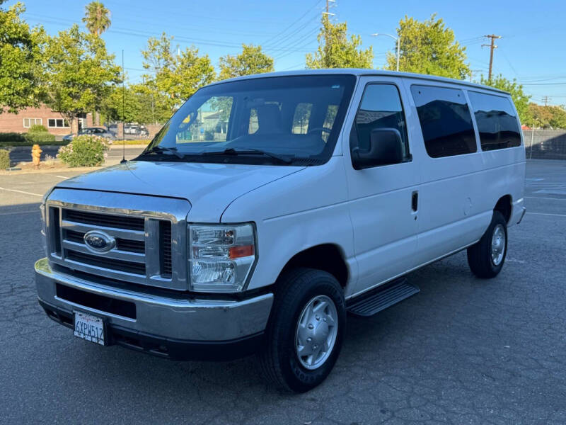2012 Ford E-Series E-350 SD